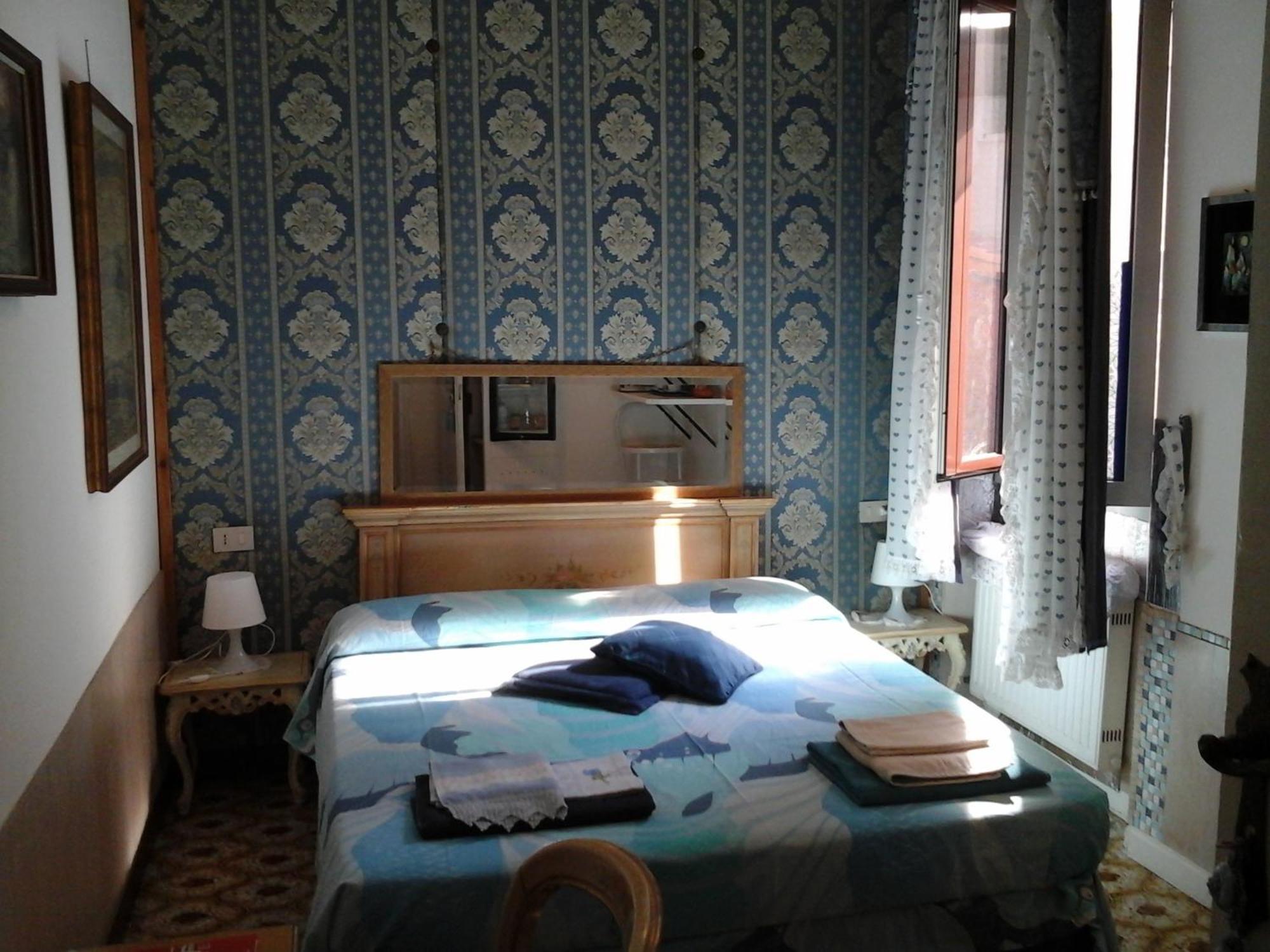 Bed and Breakfast Biennale Venedig Zimmer foto